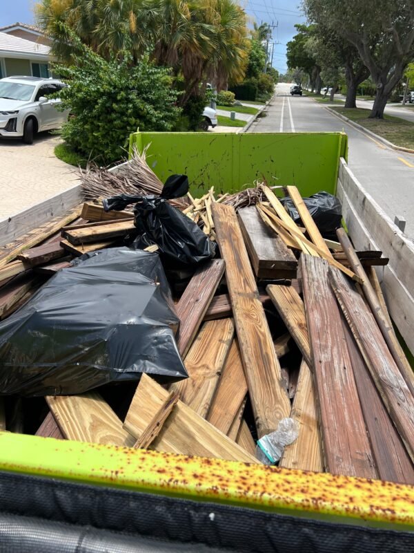 15 Yard Dump Trailer - Image 3